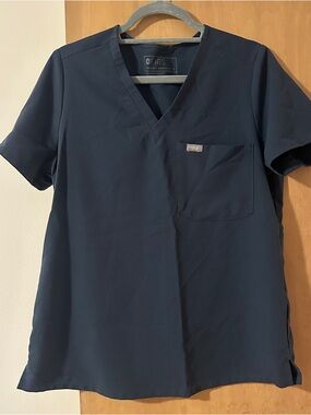 FIGS V-Neck Scrub Top and Pants – Dark Navy